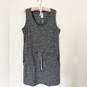 Members Mark Soft Gray Drawstring Stretchy Deep Pocket Athletic Dress Size M